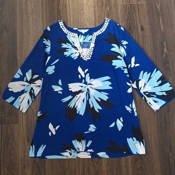 💙 Escapada Living Soft Floral Tunic Blouse Mother of Pearl Detail Size L 100% R - Picture 8 of 10